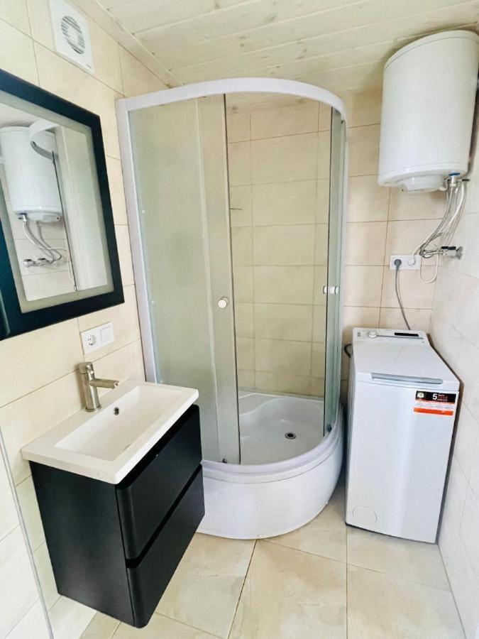 Tiny House Aan Het Water Op De Appelhof Villa Wommels Eksteriør bilde